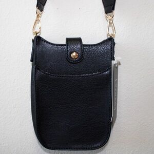 Chic Black Crossbody Bag